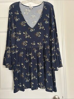 Avenue Navy Blue Floral V-neck Tunic